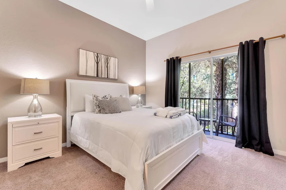 806 LL - Exquisite 3BR Townhome- Bahama Bay Oasis