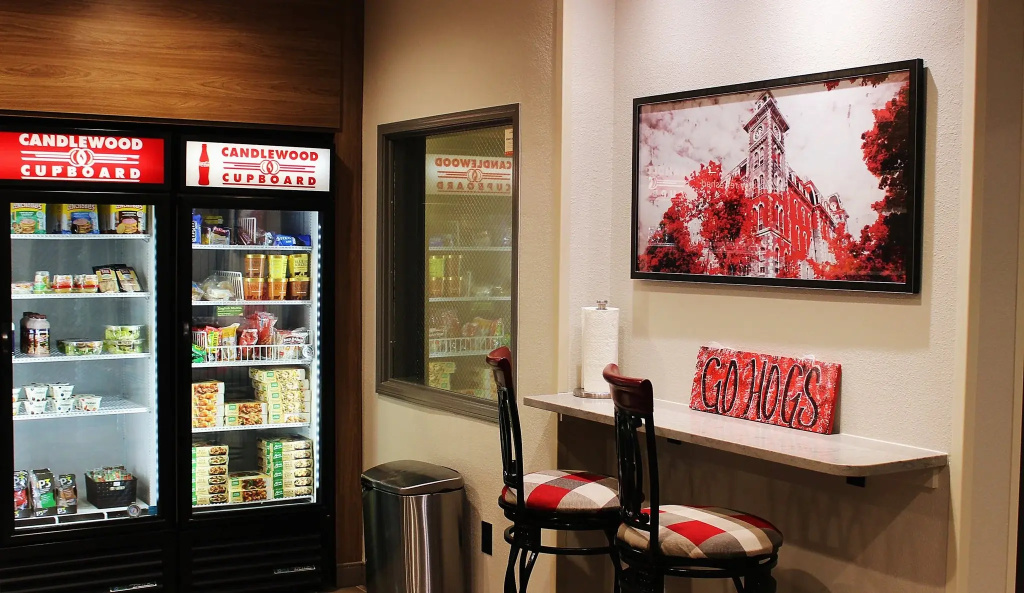 Candlewood Suites Fayetteville – University of Arkansas by IHG