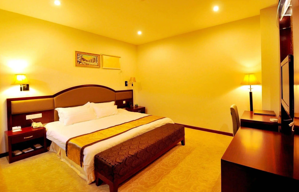 Meiju Electro-sports Hotel