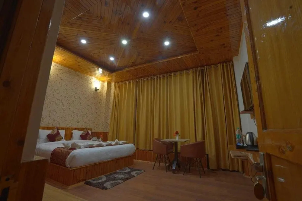 Valley View Hotel & Restaurant