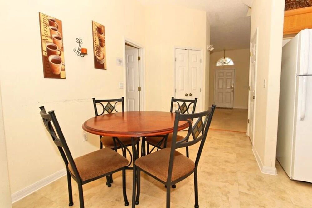 5-Bedroom Villa in Clermont 1915MSD