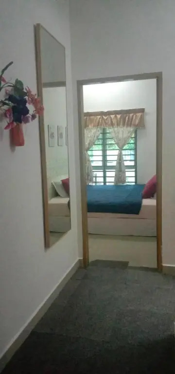 Homestay Lestari KLIA