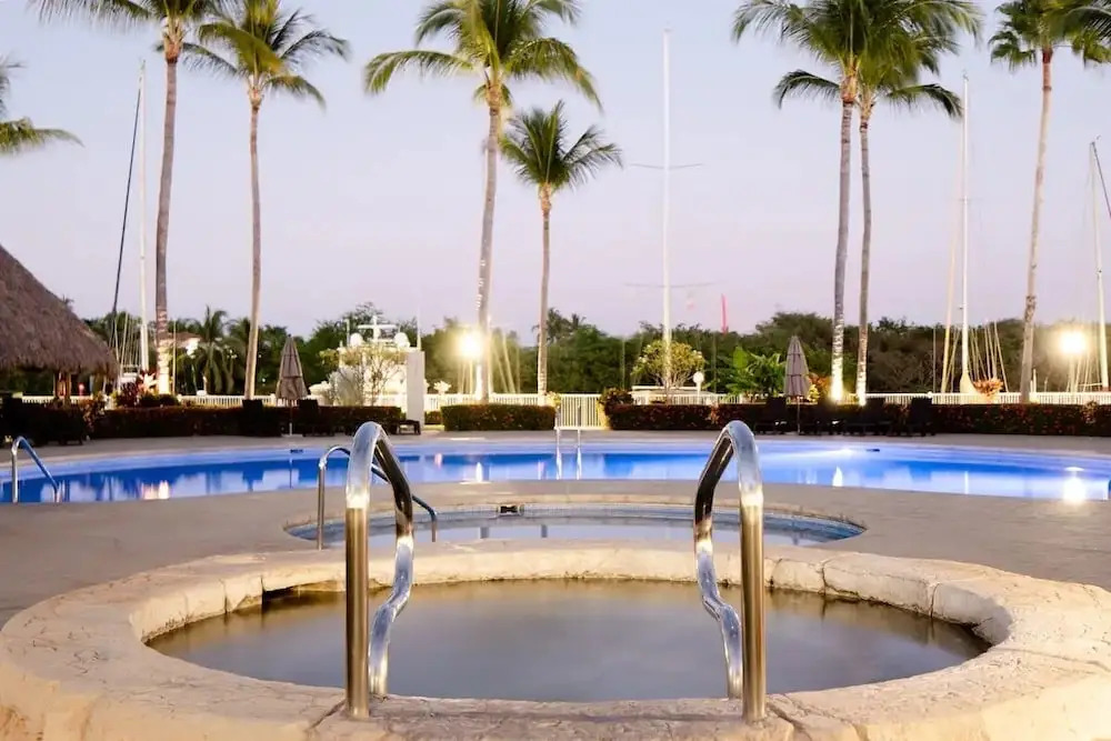Grand Marina Villas