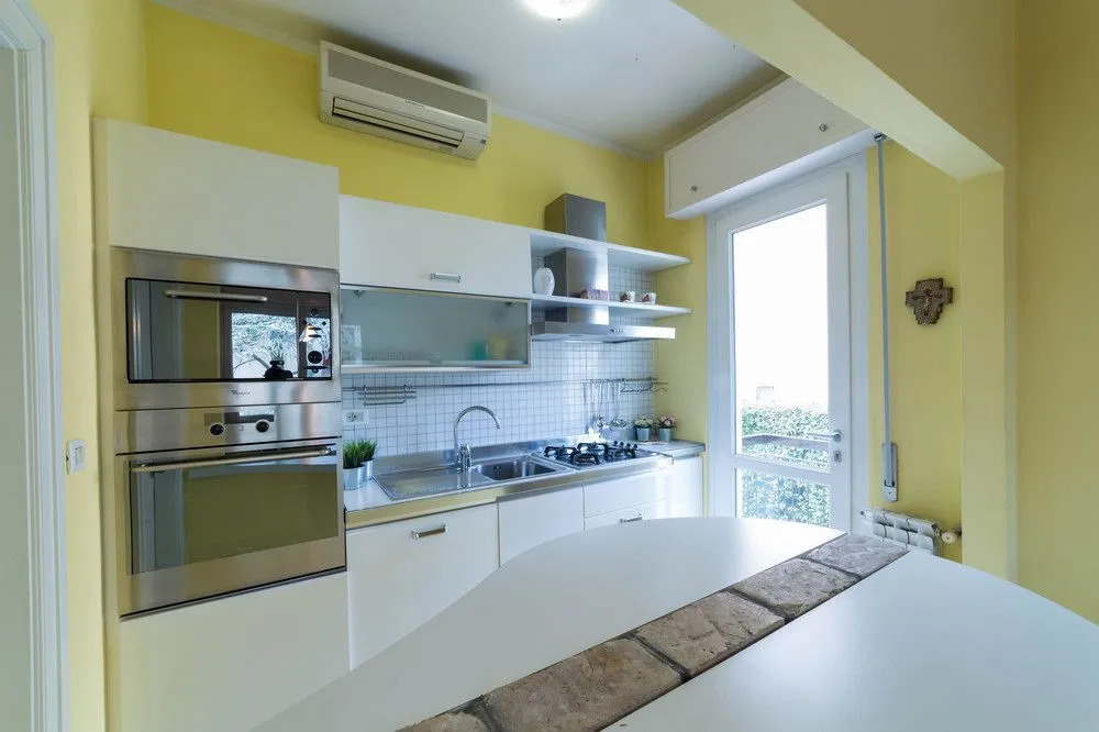 Desenzanoloft Villa Palm Garda Beach official partner Homes and Villas by Marriott Bonvoy