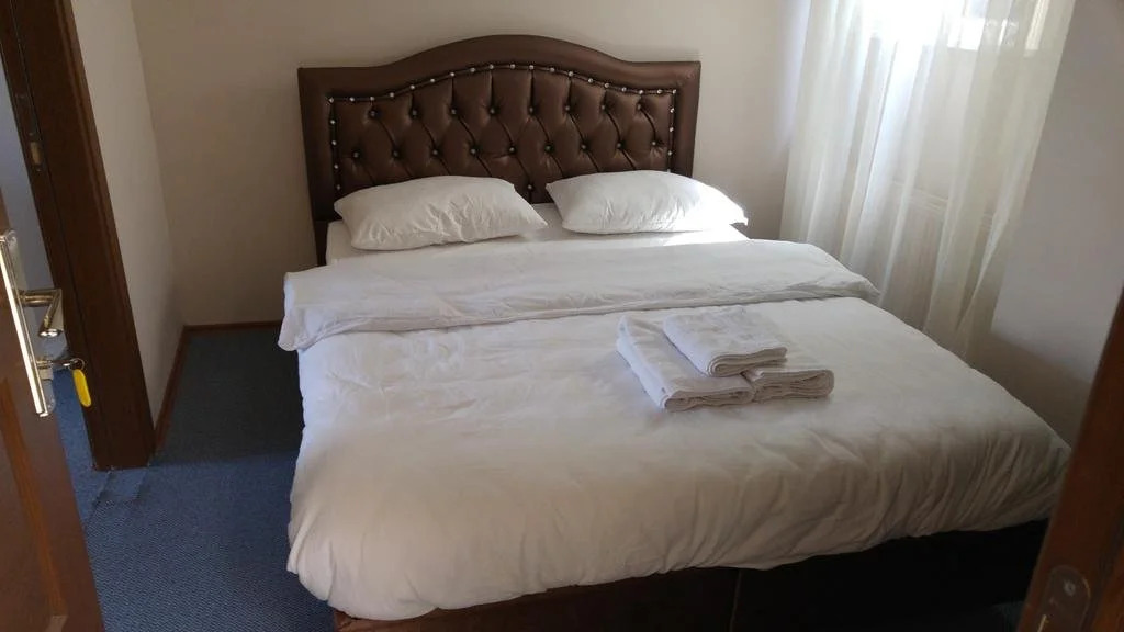 Ikon Otel