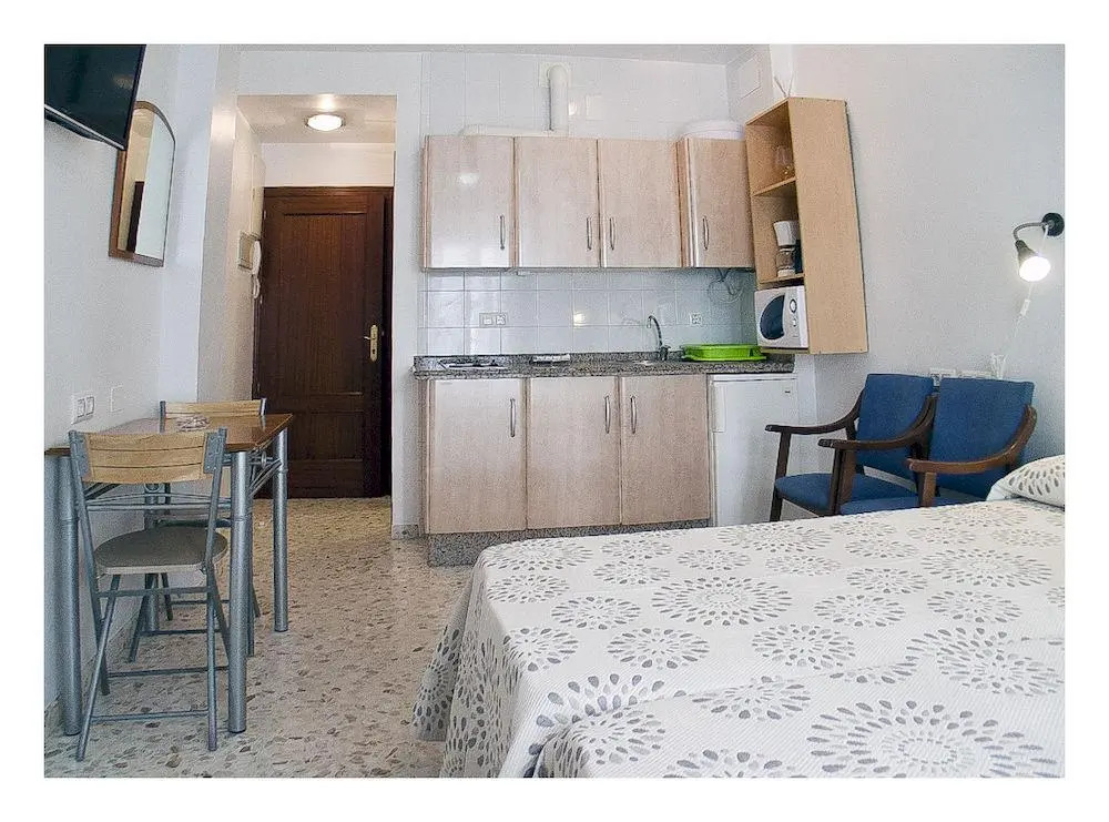 Candisol Cozy Inns