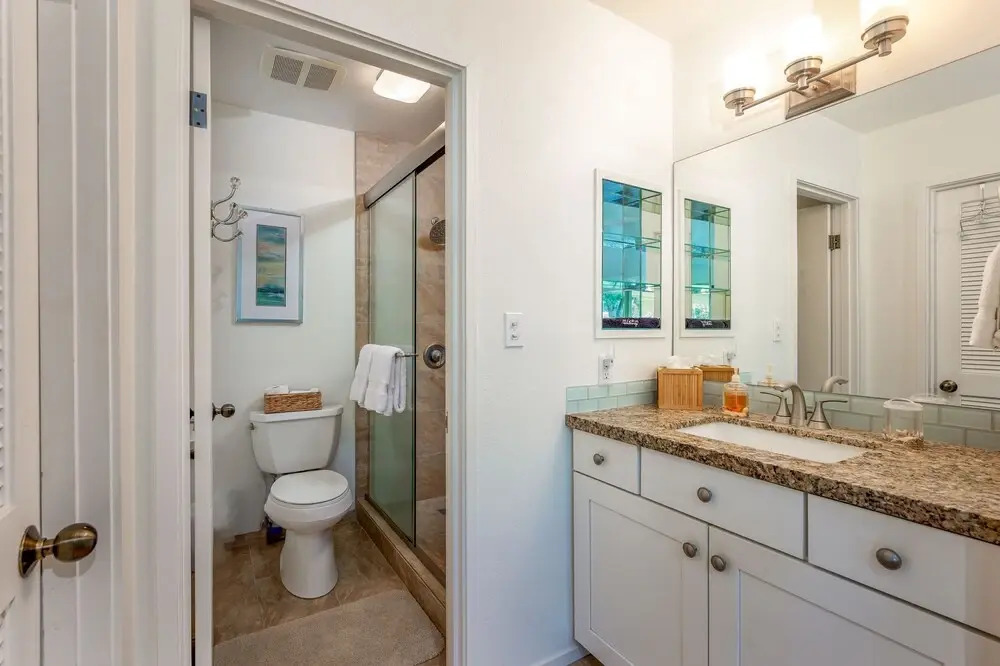 Honu Haven 2 Bedroom Condo by Redawning