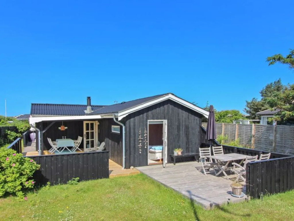 "Haubert" - 350m from the sea in NW Jutland