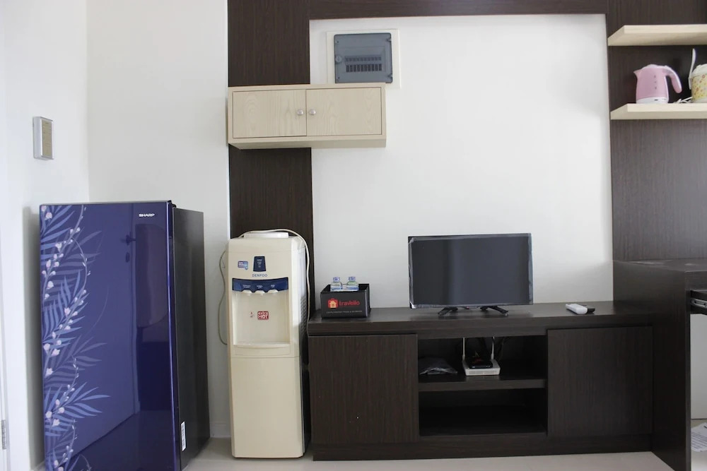 Classic 2BR Apartment @ Parahyangan Residence near Parahyangan University
