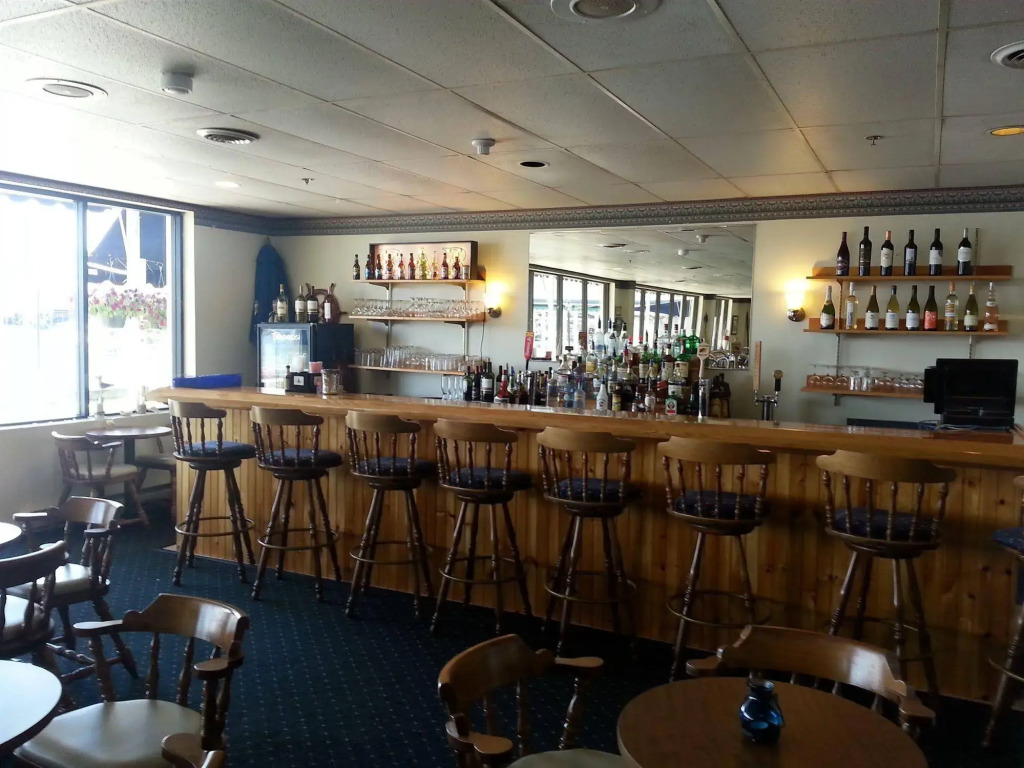 Boothbay Harbor Inn