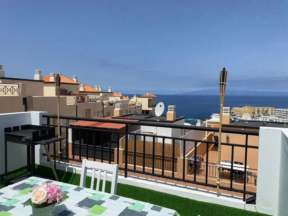 Apartment in Tenerife With Sea Views