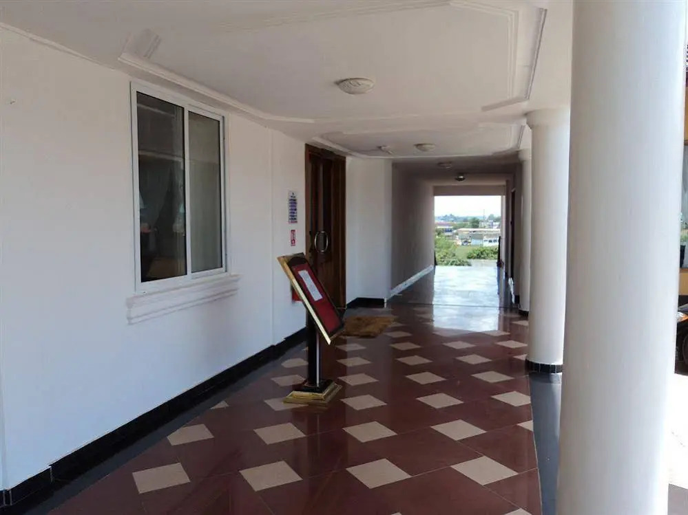Grand Favor Hotel