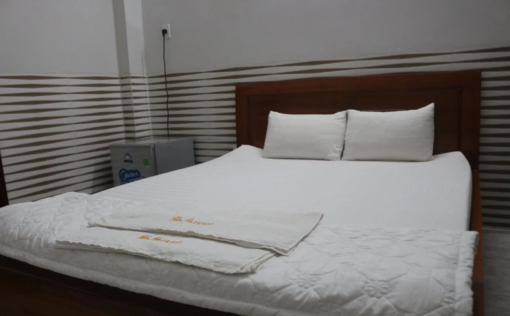 Van An 2 Hotel