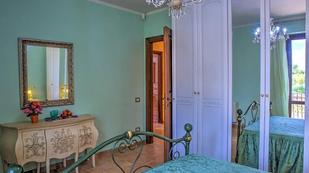Le Rose 4 in Todi With 2 Bedrooms and 2 Bathrooms