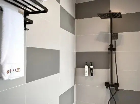 Santa MingDong Homestay