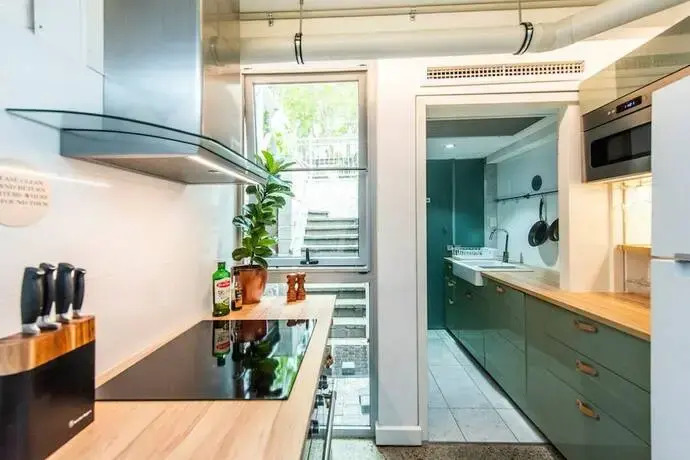 The Nest - New York Style Space in Northbridge + Roof Terrace