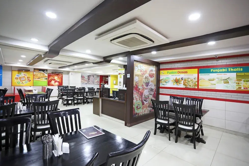 OYO 10607 Hotel Image Point
