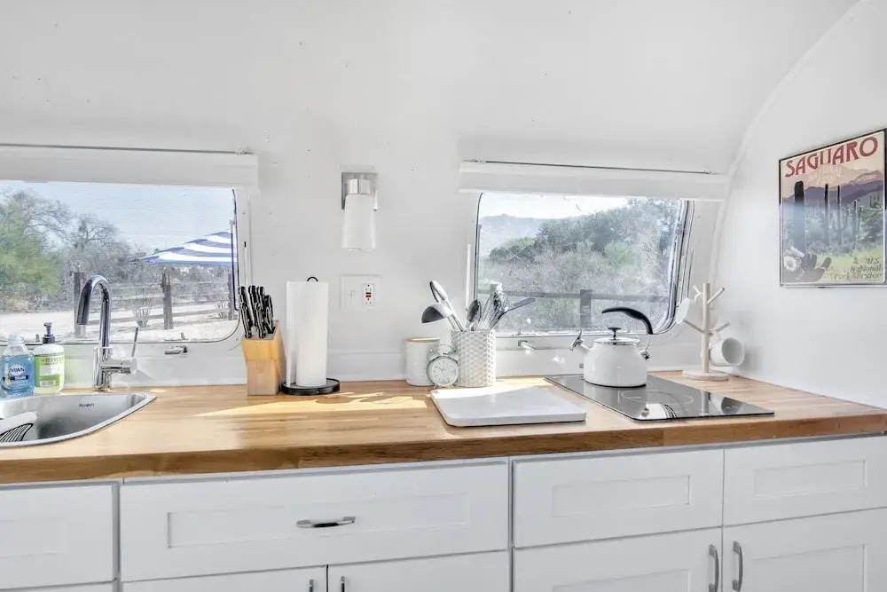 Vintage Airstream Near The Catalina Mountains 1 Bedroom Residence by Redawning