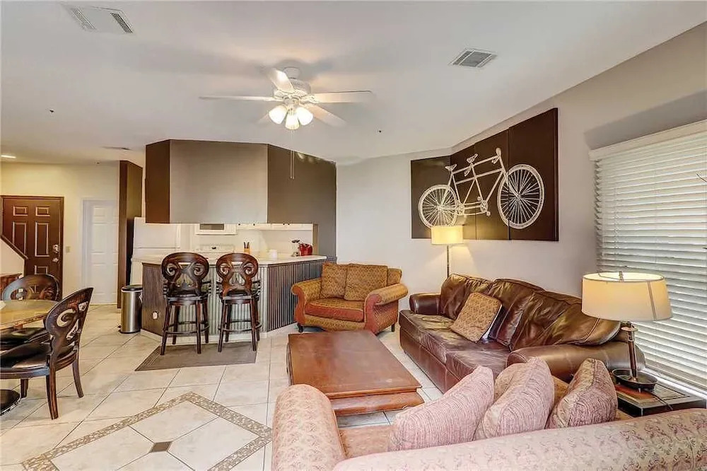 Ocean Breeze 33 - Three Bedroom Condo