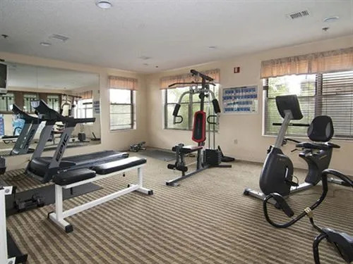 Norwood Inn & Suites