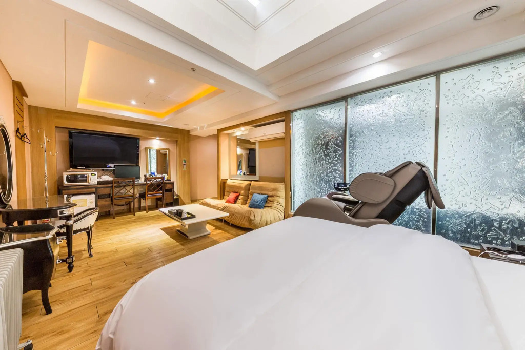 Argo Hotel