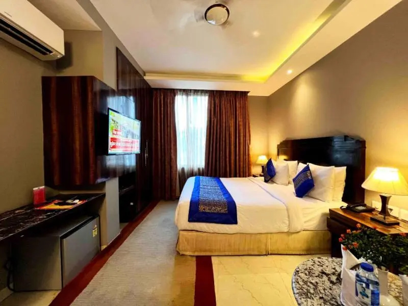 Hotel Shoba Estate Delhi Airport