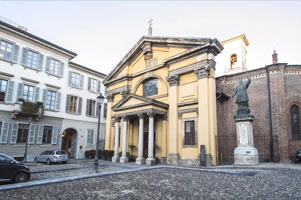 Hemeras Boutique House Aparthotel Duomo 10
