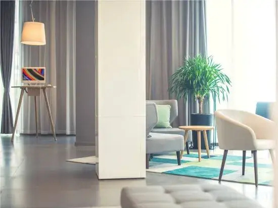 Homeinn Selected Hotel (Guangde Aimin Road Government District)