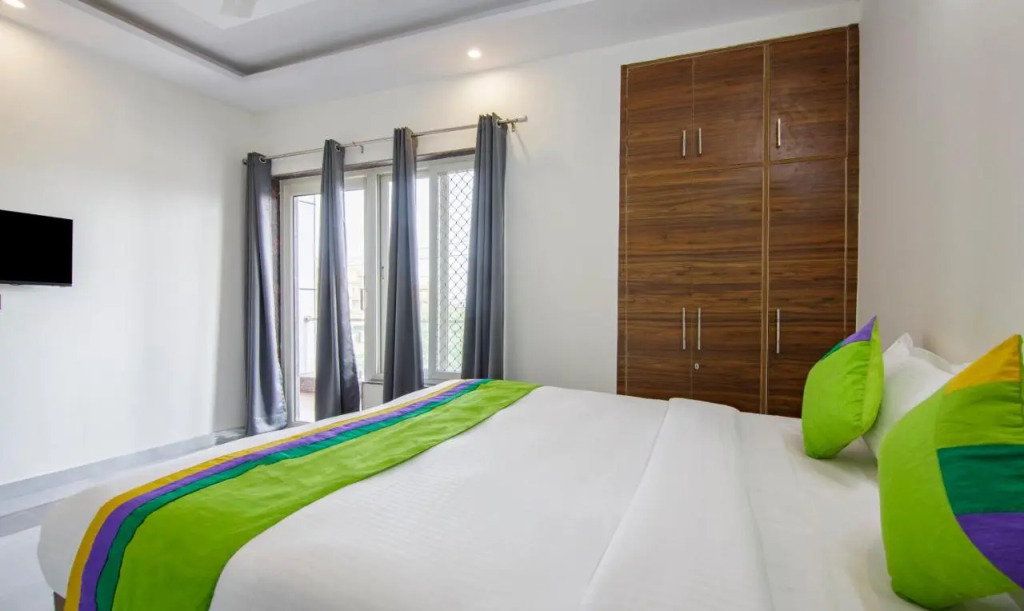 Treebo Grand Vista - 63A