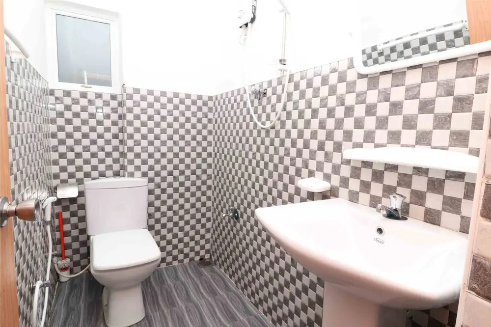 Yoho Oneeli Villa