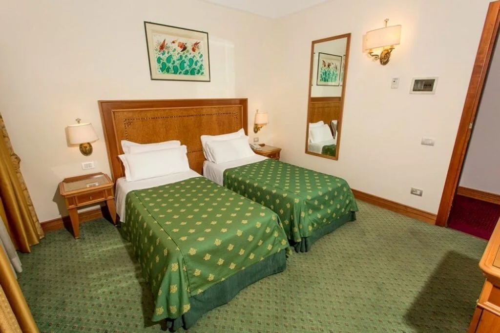 Sunrise Hotel