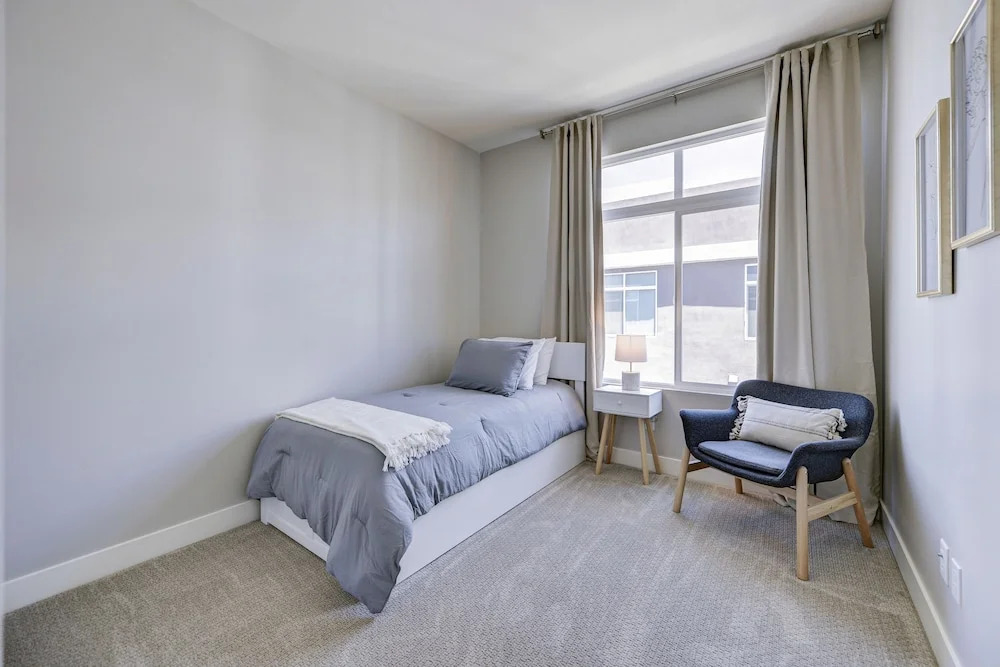 44n25t38 3 Bedroom Townhouse