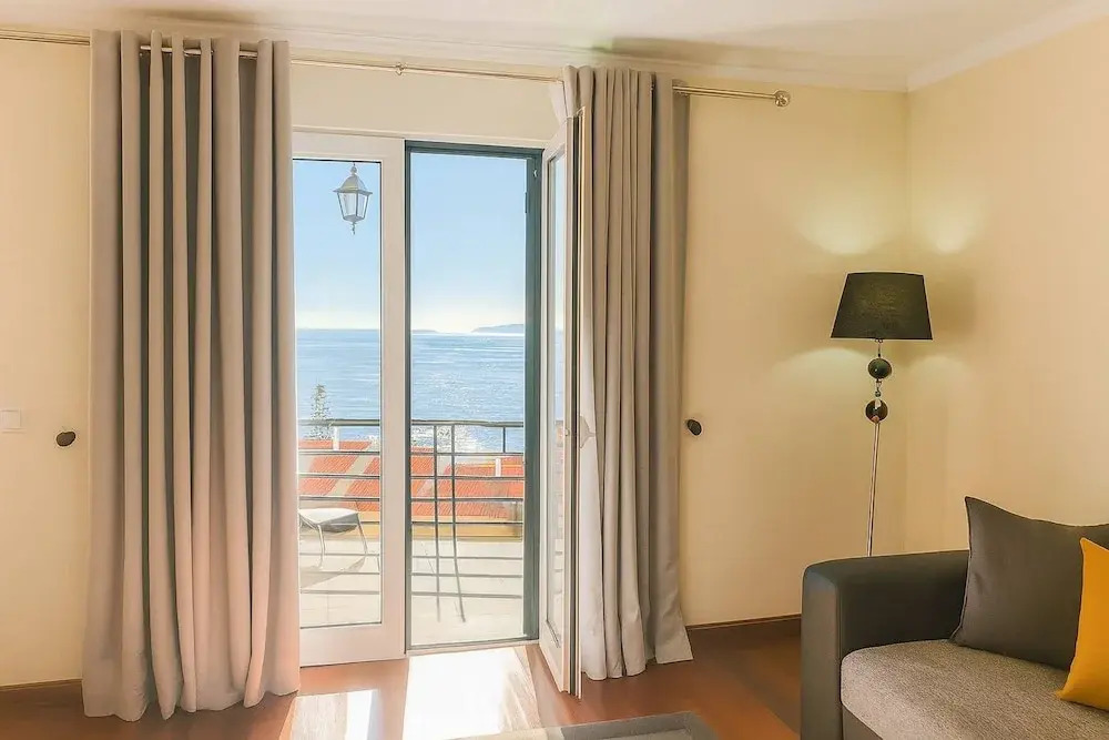 Armando House Ocean View