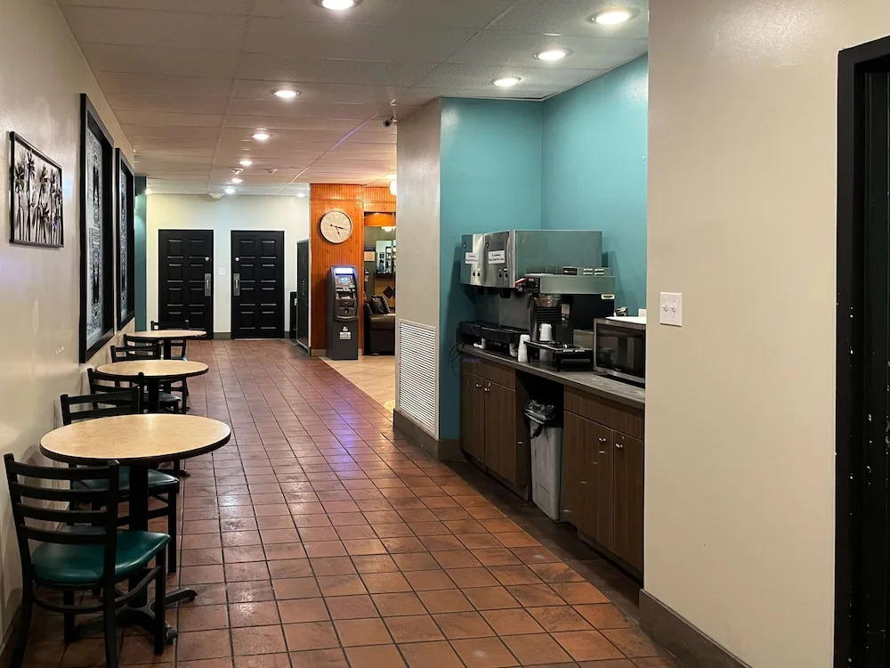 Studio 6 Mesquite, TX Town East