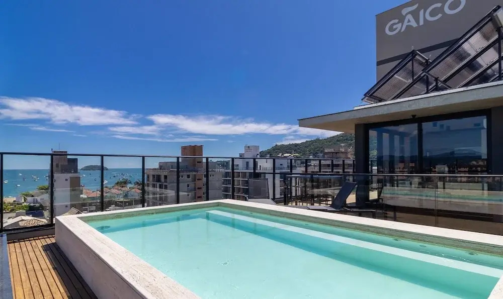 Studios in Building With Swimming Pool in Jurere - SOT