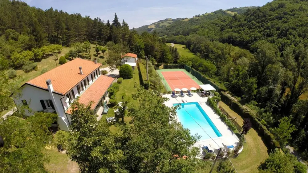 LA VILLA DINA 10, Emma Villas