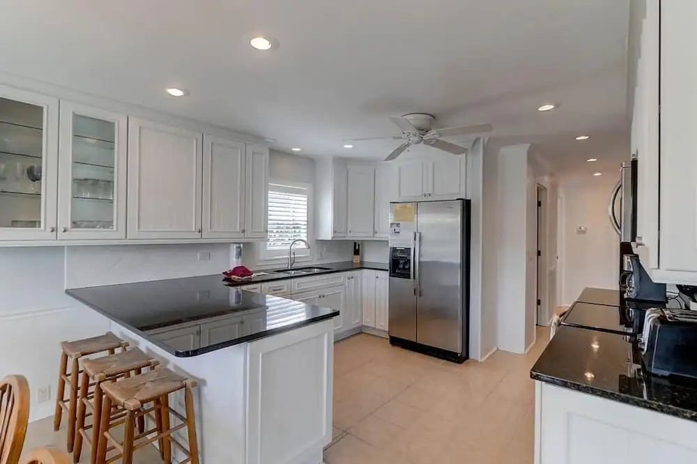903 Ocean Boulevard