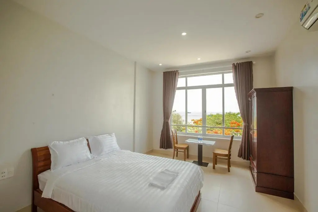 Hanh Phuc Hotel
