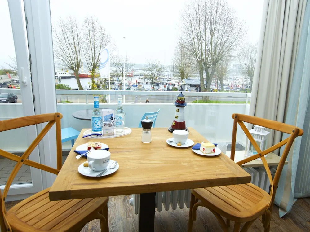 ACQUA Strande Yachthotel & Restaurant