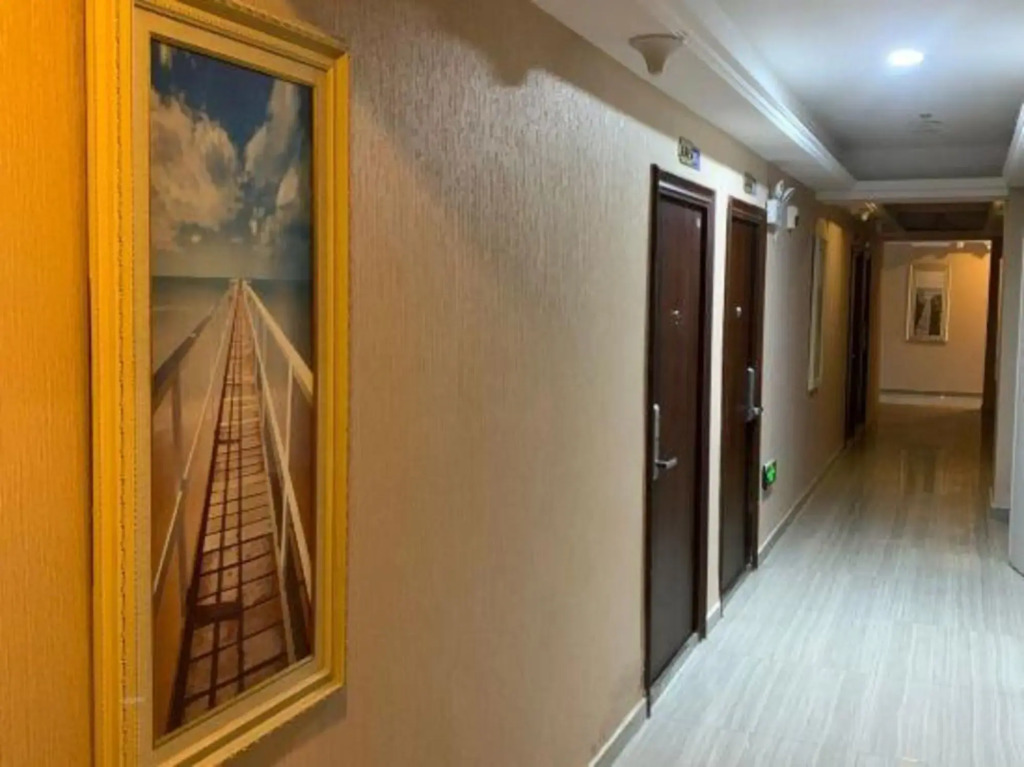 Captain Cappton esports apartments