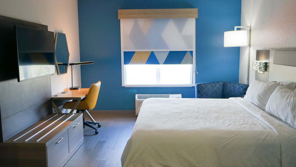 Holiday Inn Express & Suites Lakeland North I-4 by IHG