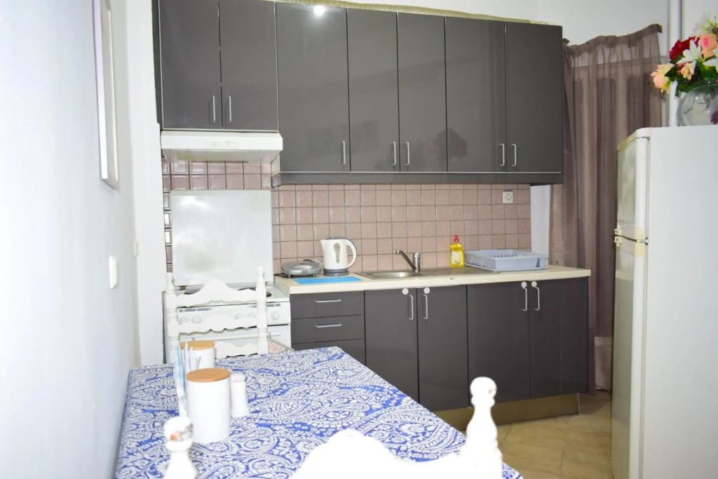Mary's Apt 2bedrooms in Allou Fun Park West Athens by MK