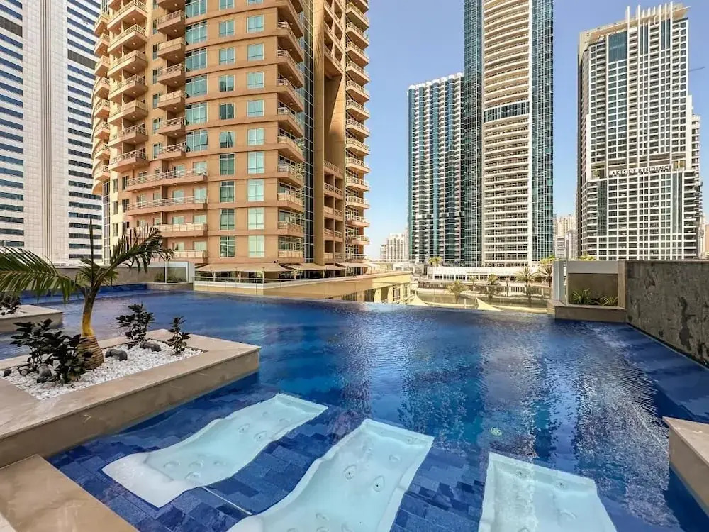 Stylish 1BR at Me Do Re | Panoramic View + Parking