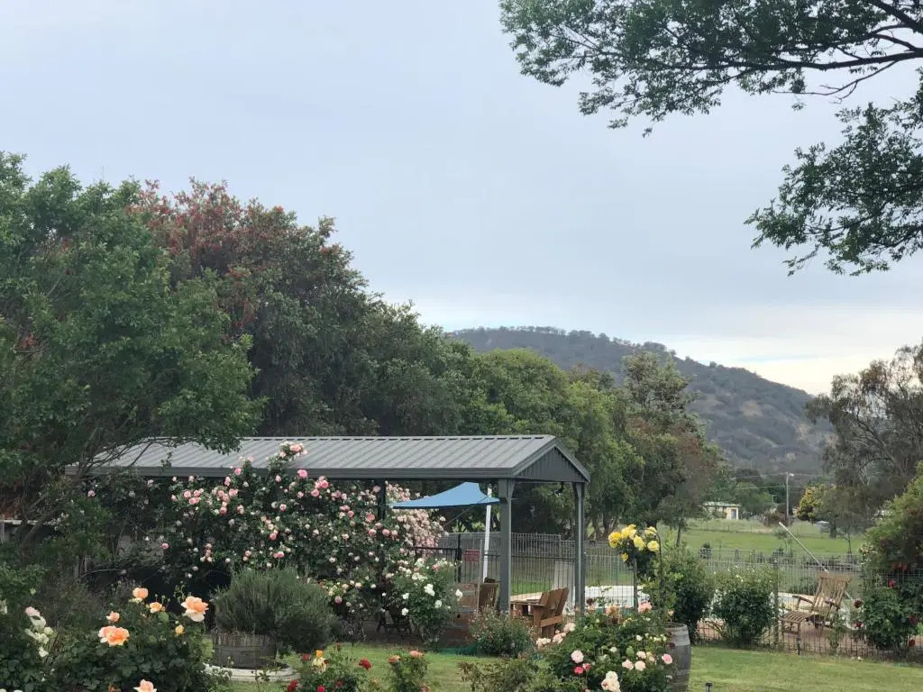 Valley View Motel