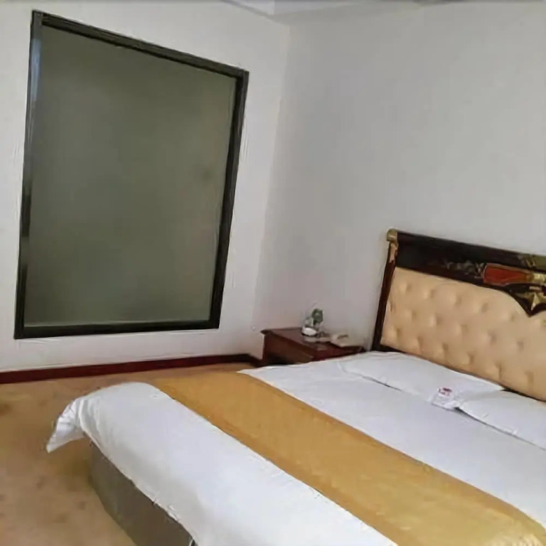 Longxiang Hotel
