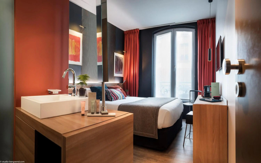 FredHotel