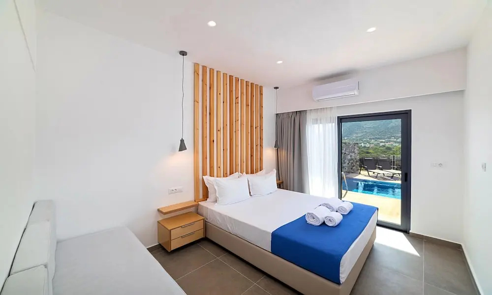Aelia Suites