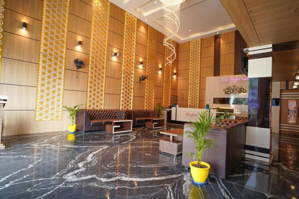 The Royal Sea A Unit of Adi Group of Hotel And Resort