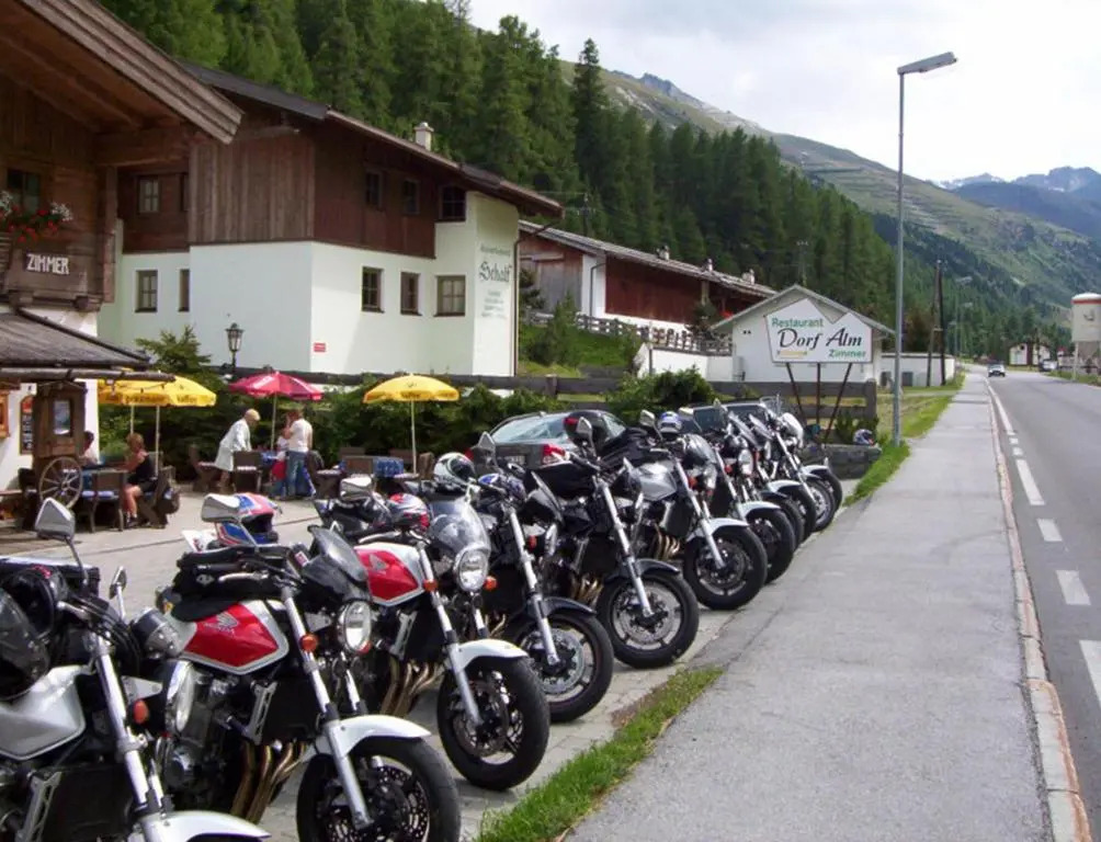 Dorf Alm