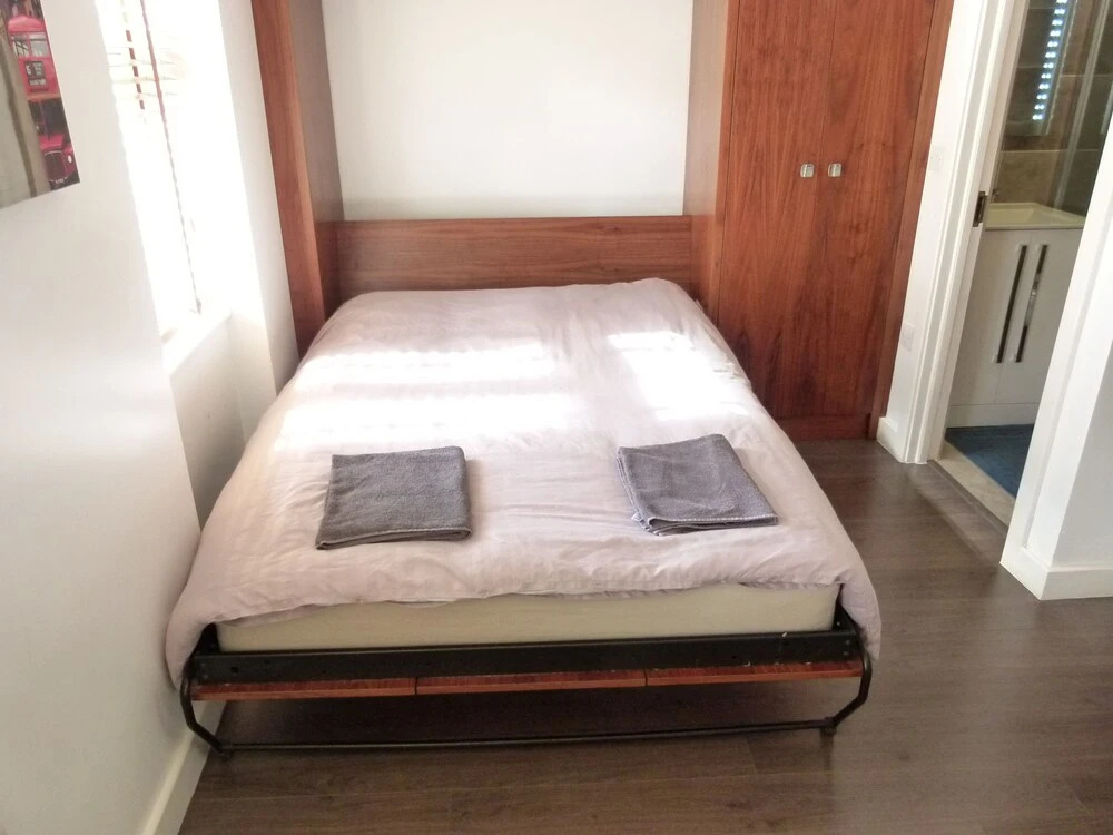 SS Property Hub - City of London Studio Apartment 12